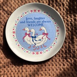 Vintage Heirloom Editions Geese Plate
